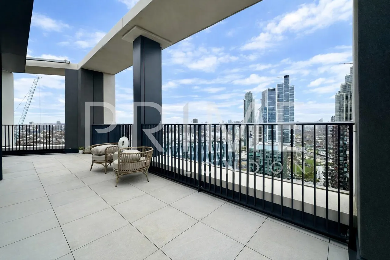 3 bed flat for sale, One Linear Place, Nine Elms, SW11