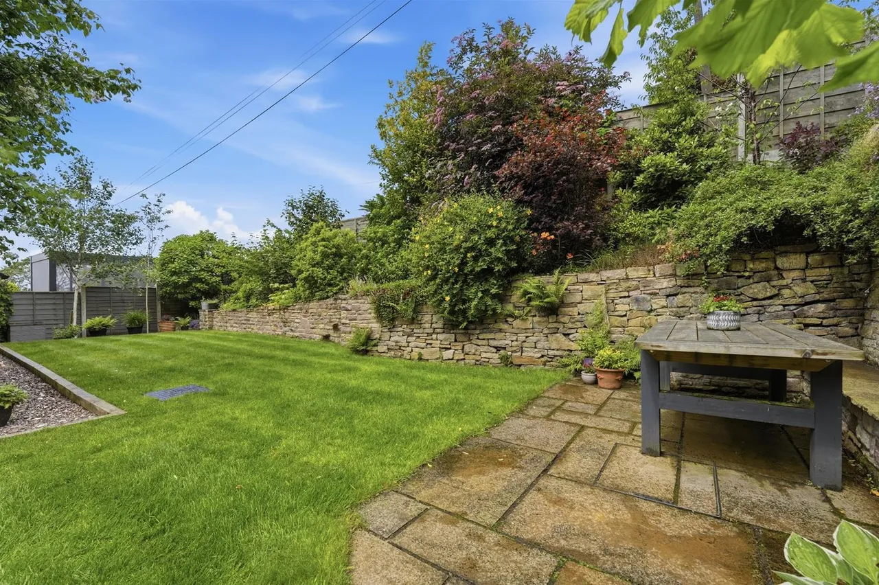 Hawthorn Road, Bollington, photo 27