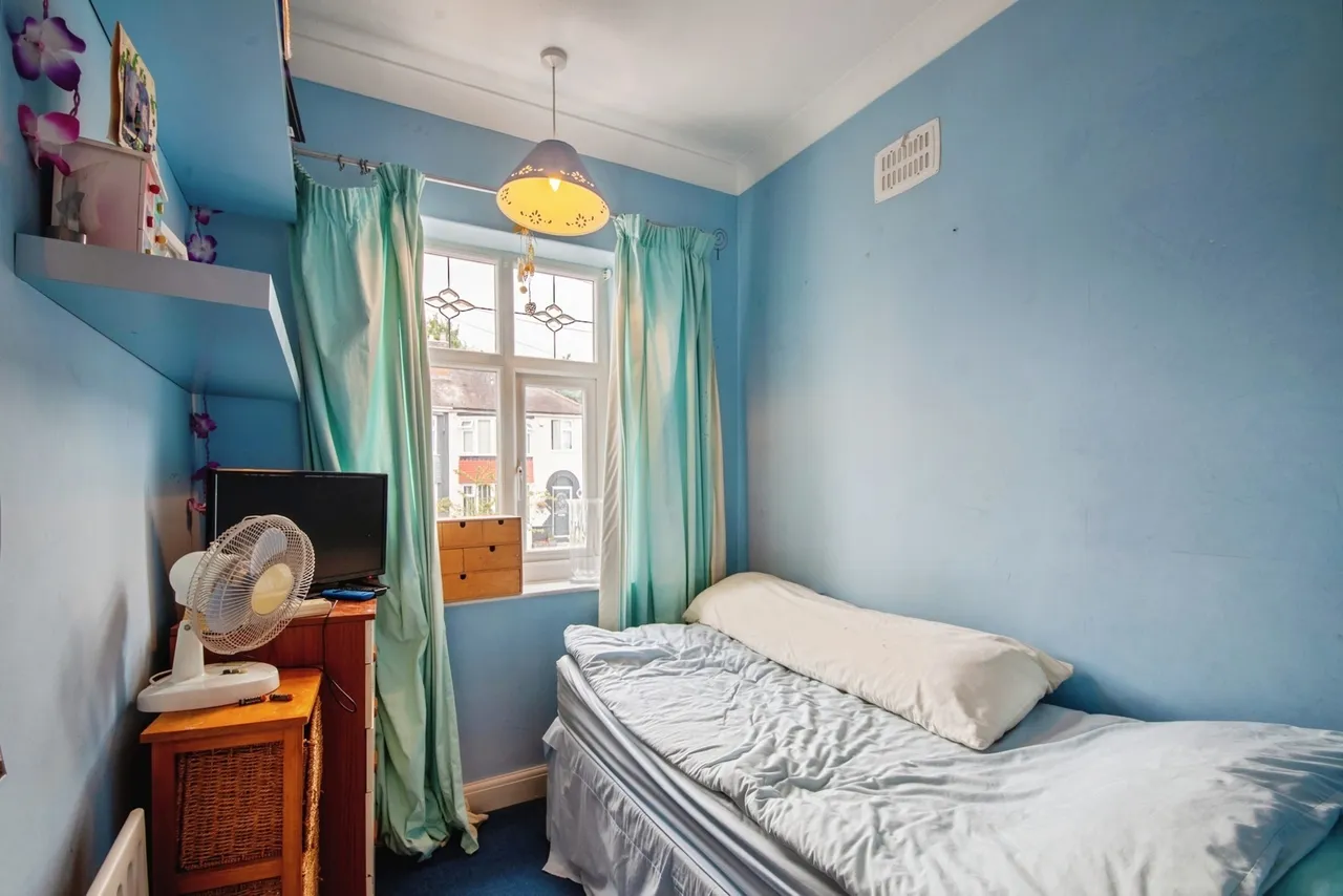 Old Park Avenue, Sheffield, S8, photo 13