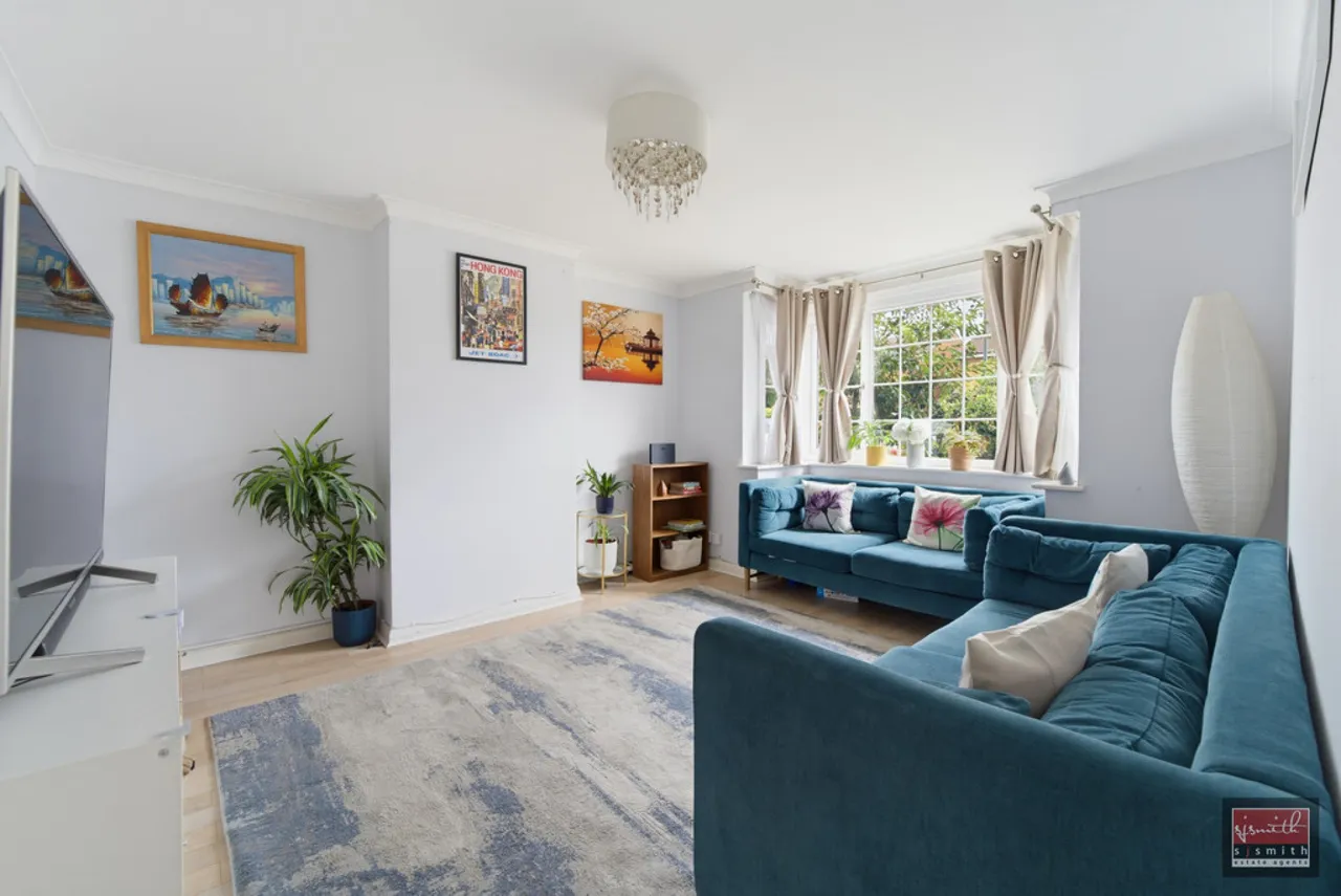 Stanwell Road, Ashford, photo 2