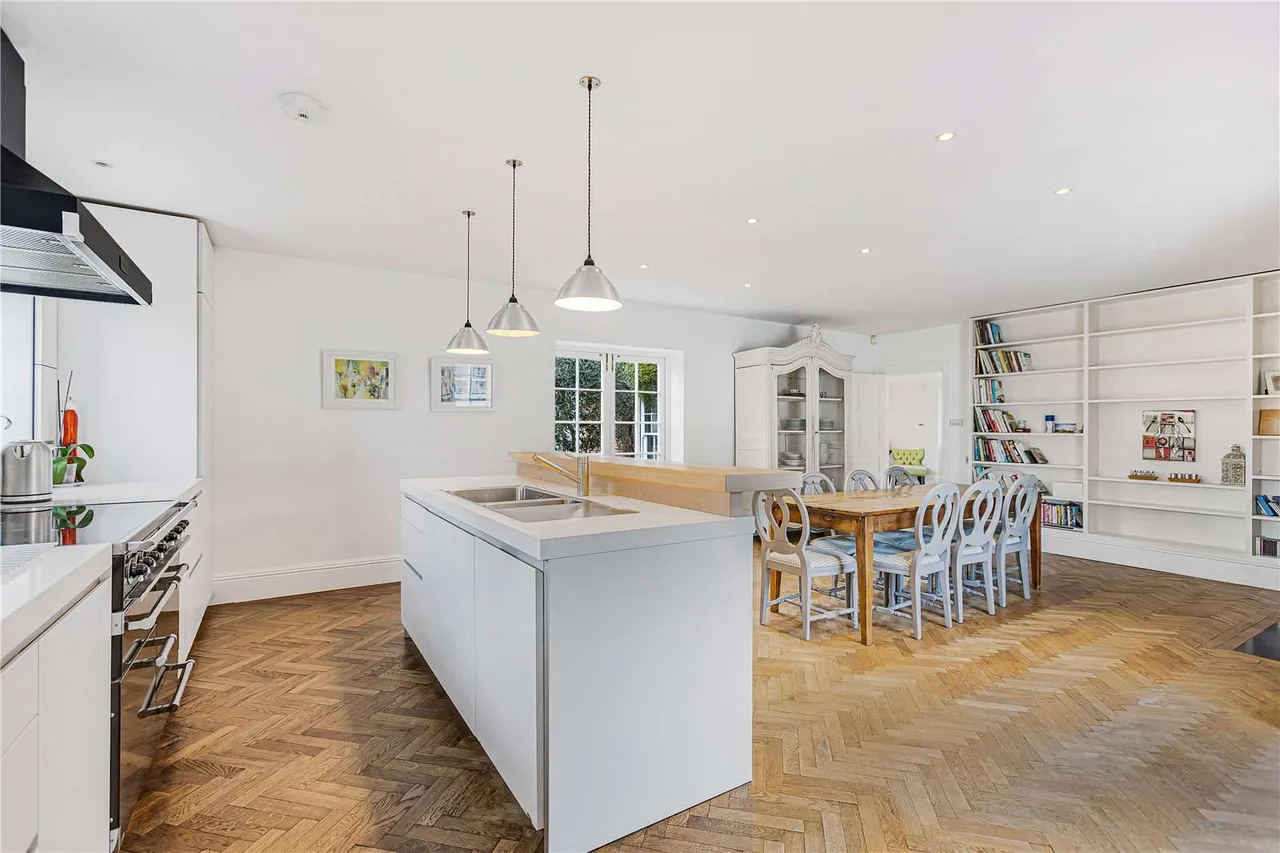 South Weston, Thame, Oxfordshire, OX9 7EL, photo 5