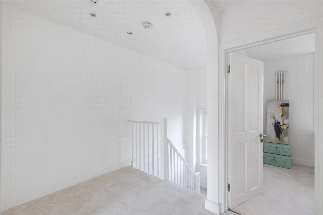 Fentiman Road, London, SW8, photo 17