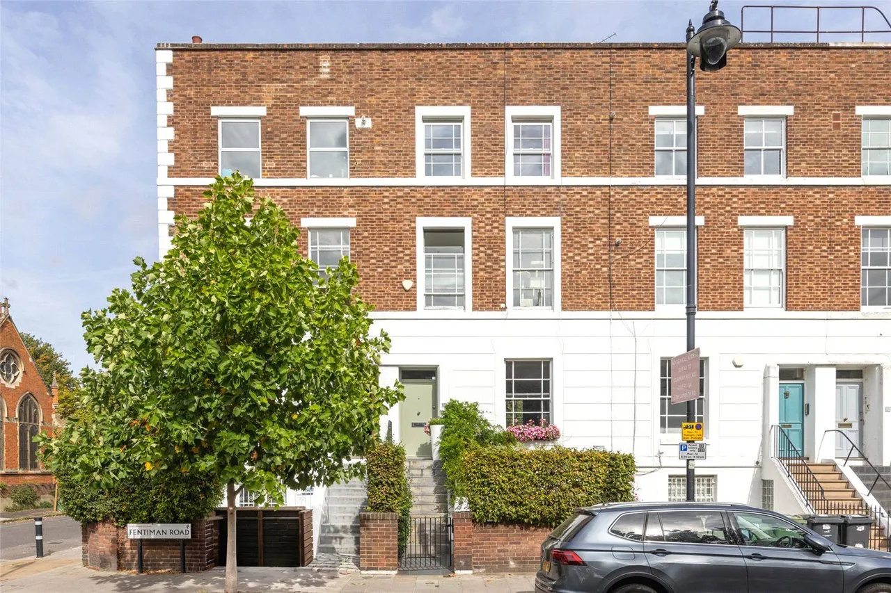 5 bed house for sale, Fentiman Road, London, SW8