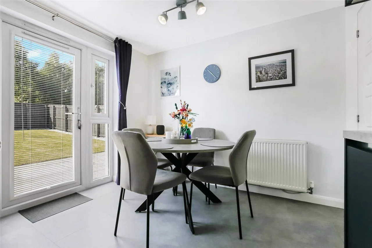 Griffon Crescent, Merlin Gardens, East Kilbride, South Lanarkshire, G74, photo 3