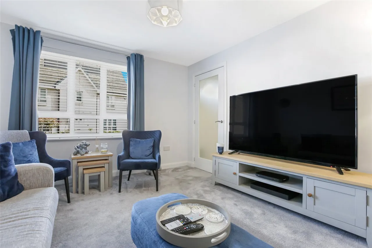 Griffon Crescent, Merlin Gardens, East Kilbride, South Lanarkshire, G74, photo 5