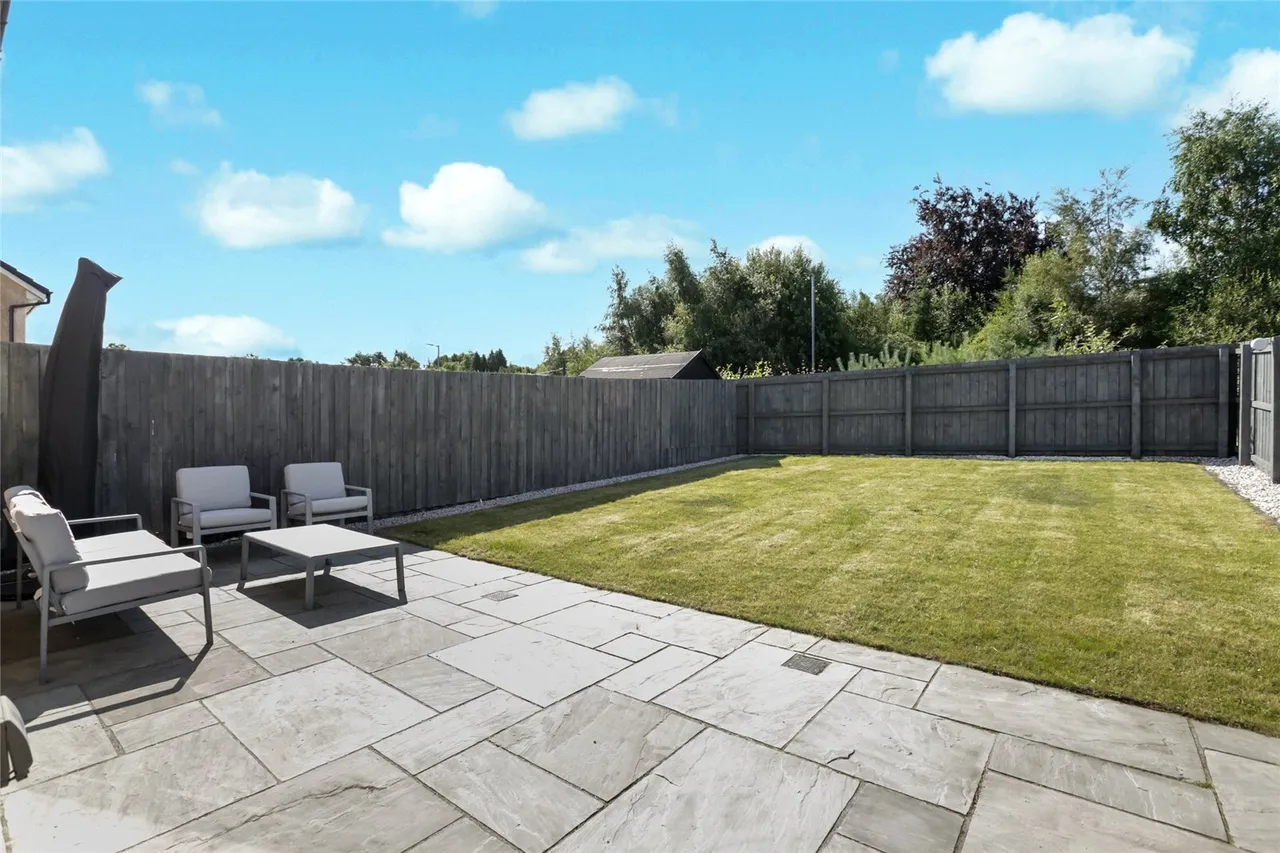 Griffon Crescent, Merlin Gardens, East Kilbride, South Lanarkshire, G74, photo 17