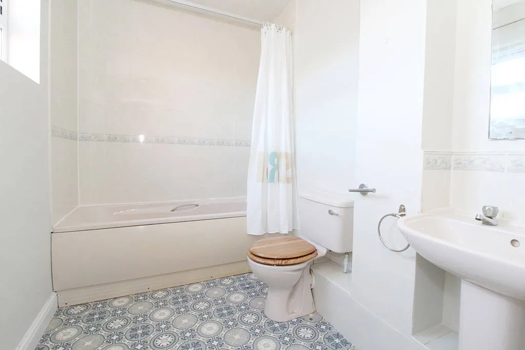 Cambridge Court, Cambridge Street, Rugby, CV21 3PG, photo 6