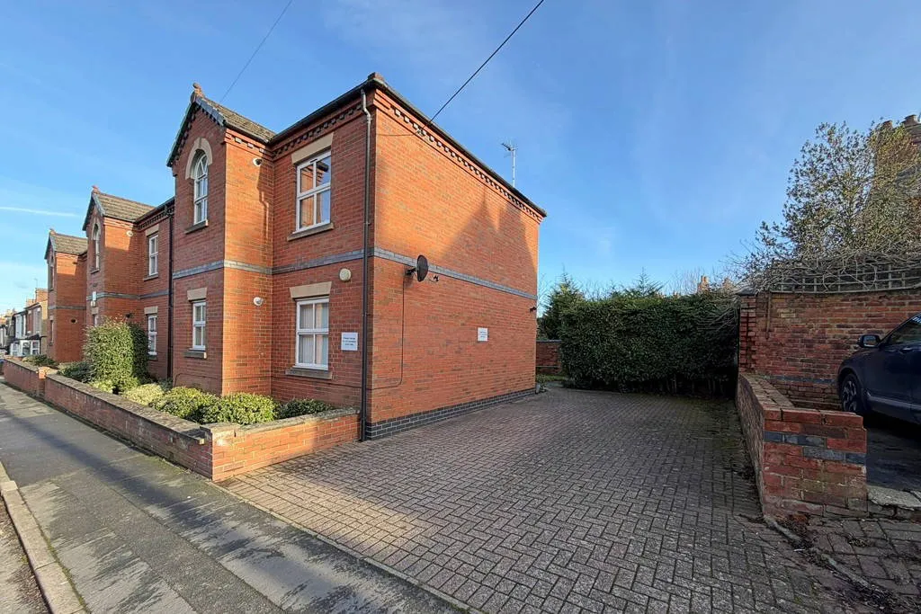 Cambridge Court, Cambridge Street, Rugby, CV21 3PG, photo 8