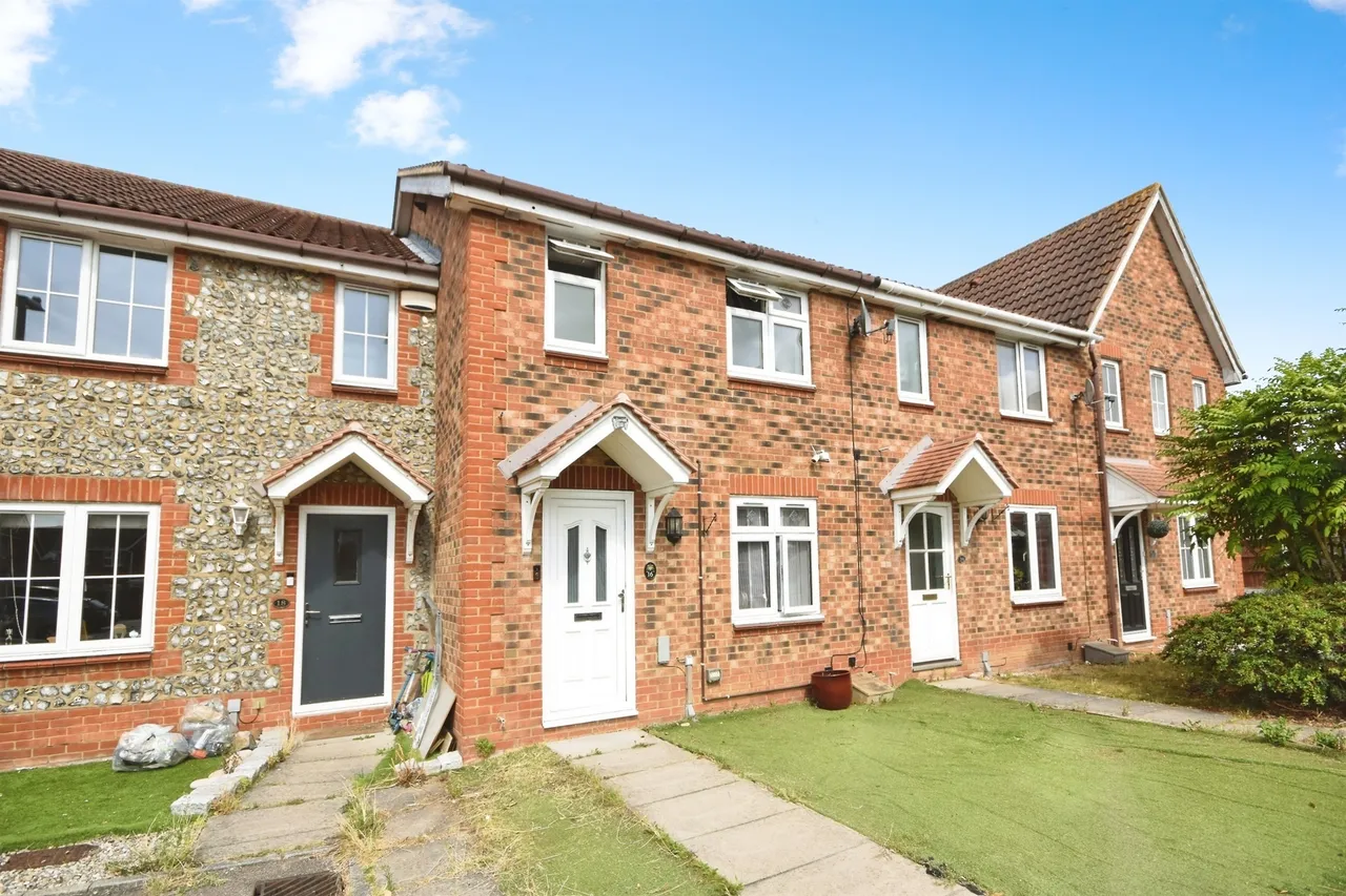 De-Marci Court, Braintree, photo 2