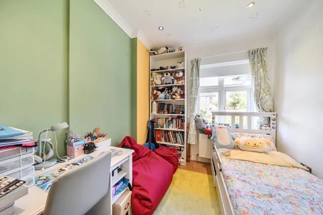 Holders Hill Road, London, NW4, photo 11