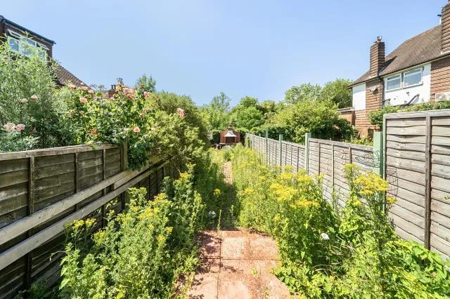 Holders Hill Road, London, NW4, photo 19