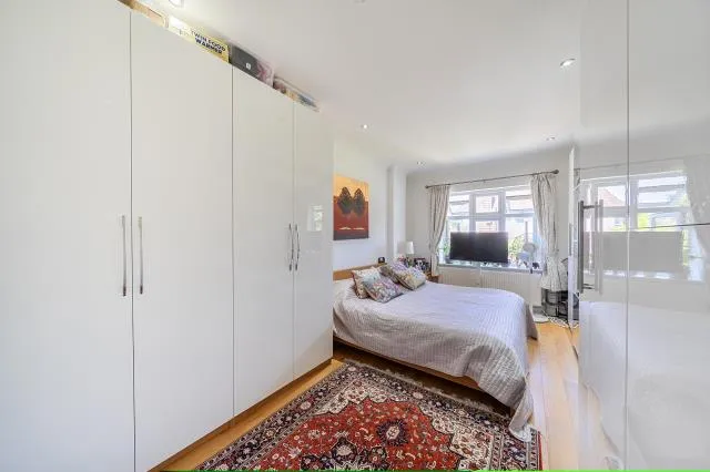 Holders Hill Road, London, NW4, photo 9