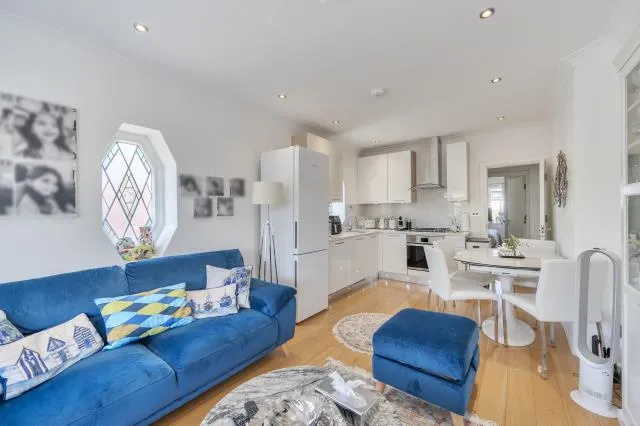 Holders Hill Road, London, NW4, photo 5