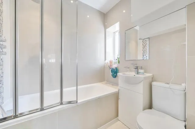 Holders Hill Road, London, NW4, photo 15