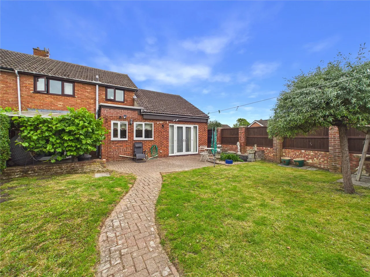 Highbury Way, Great Cornard, CO10, photo 14