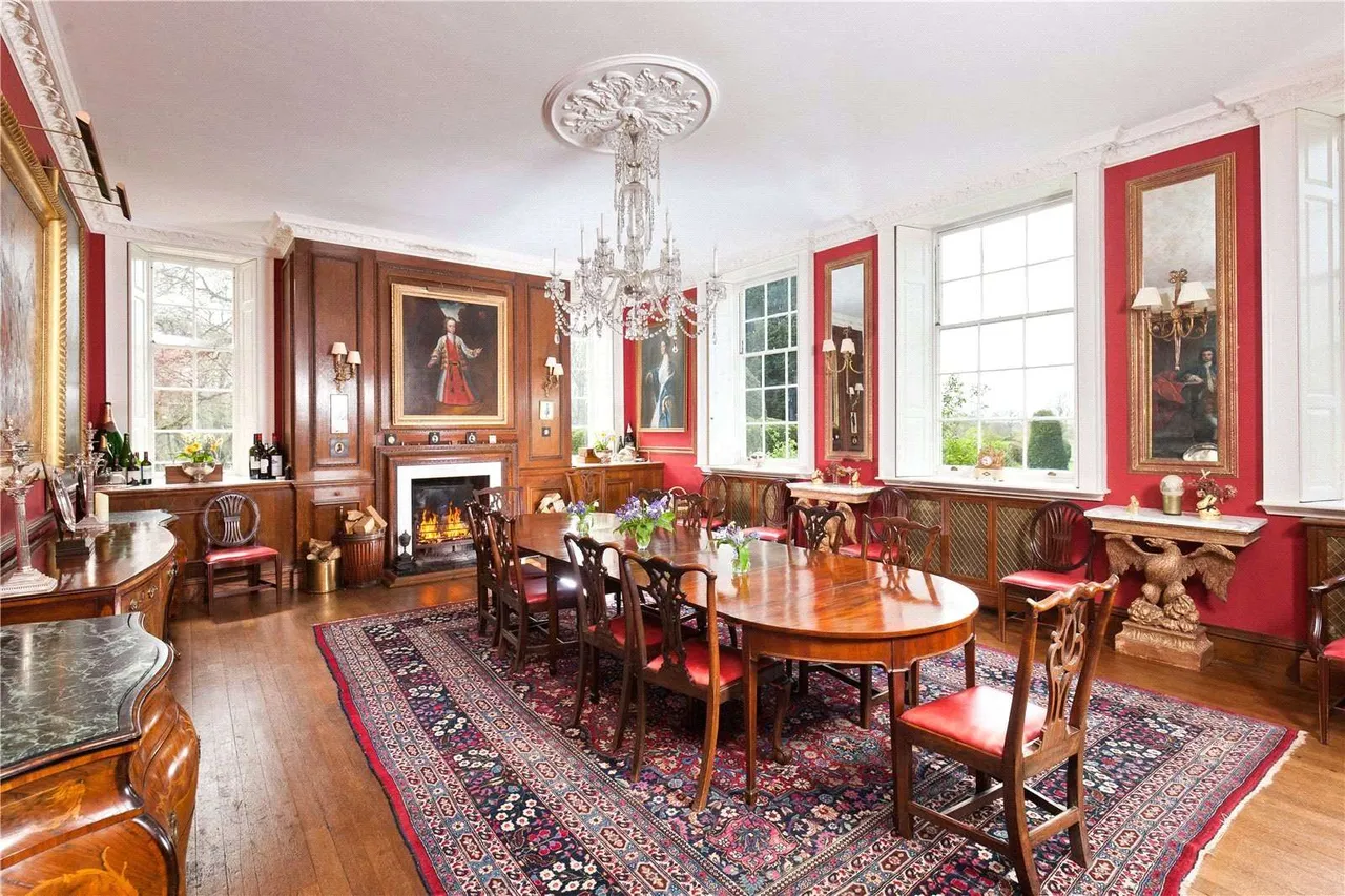 Lot 1 | Woodcote Manor, Alresford, Hampshire, SO24 0LL, photo 7