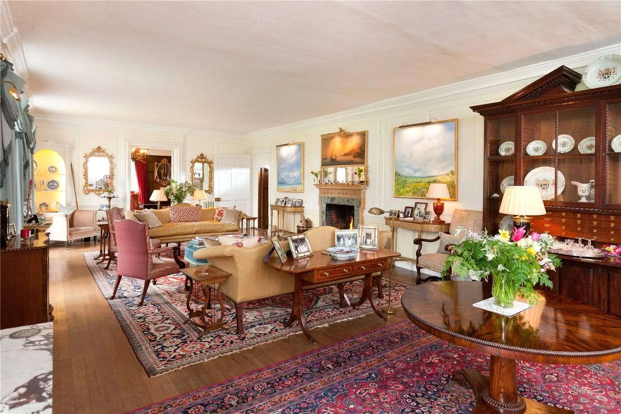 Lot 1 | Woodcote Manor, Alresford, Hampshire, SO24 0LL, photo 6