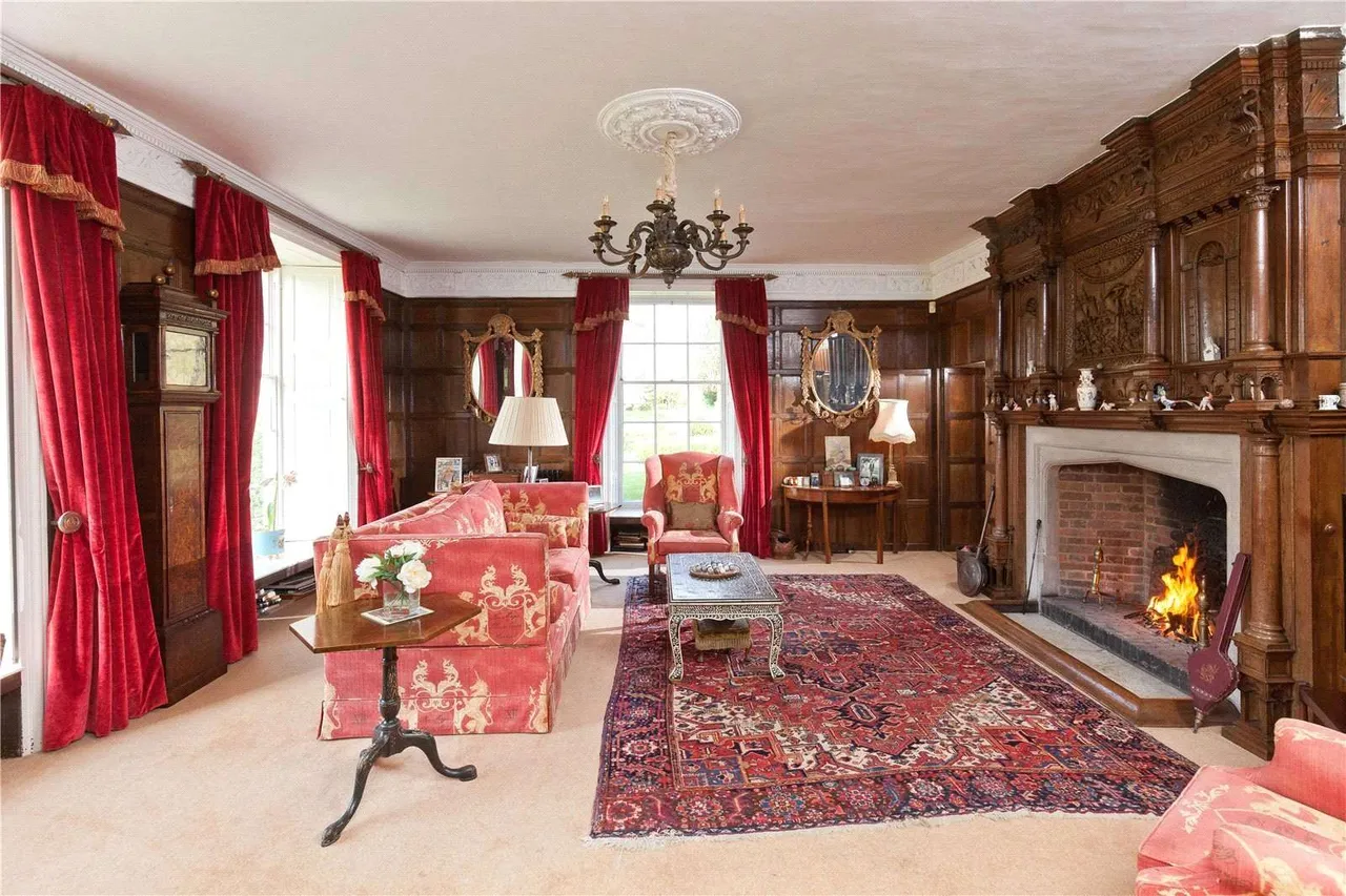 Lot 1 | Woodcote Manor, Alresford, Hampshire, SO24 0LL, photo 8