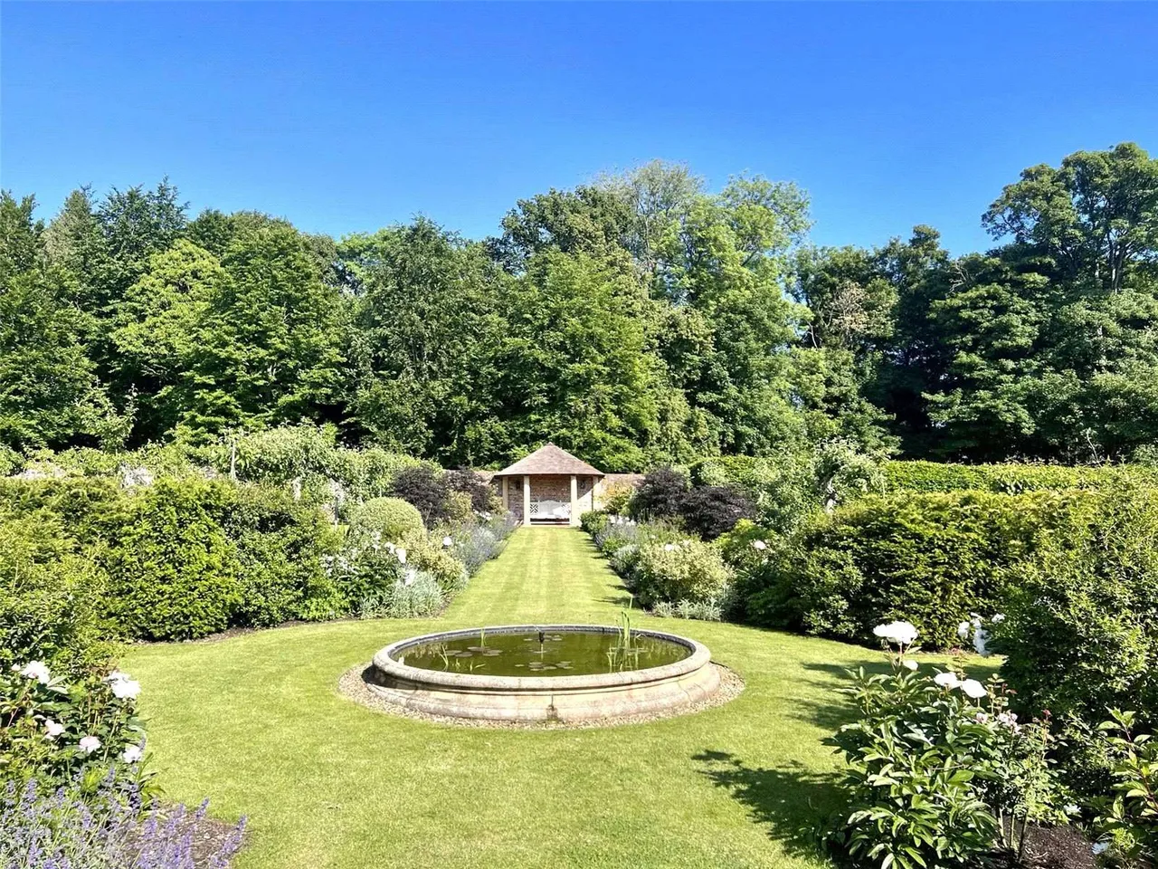 Lot 1 | Woodcote Manor, Alresford, Hampshire, SO24 0LL, photo 4