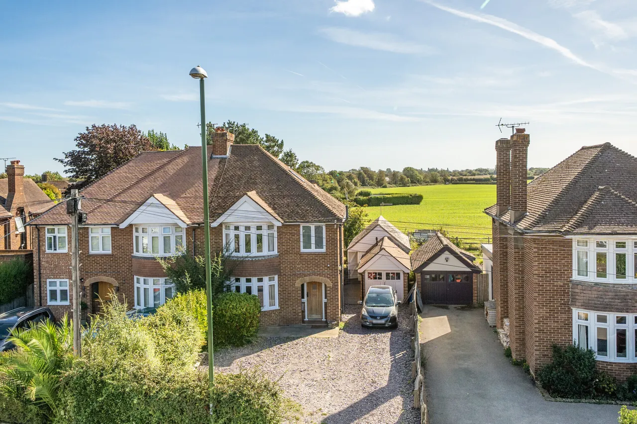 5 bed house for sale, Birdham Road, Chichester, PO19