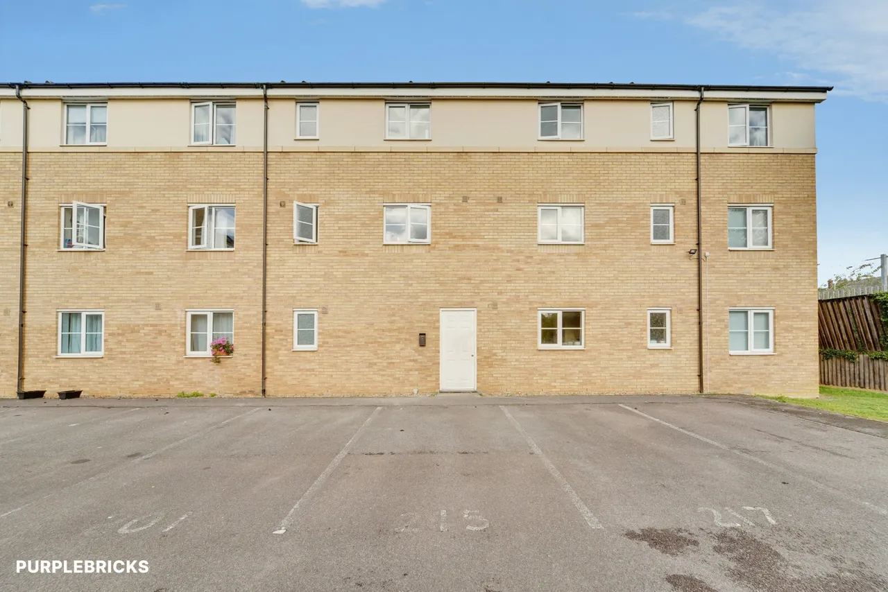 Crowe Road, Bedford, MK40, photo 17