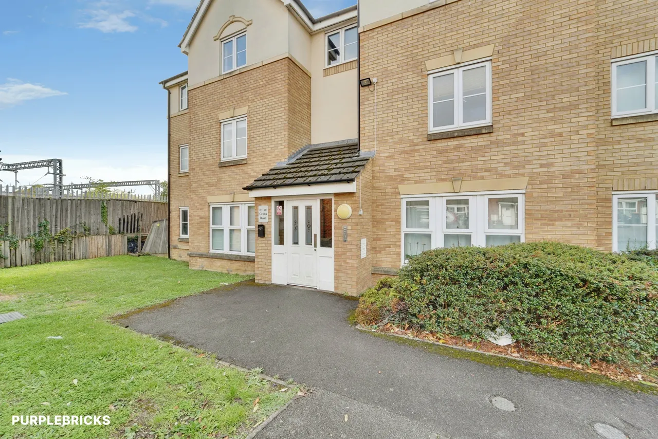 Crowe Road, Bedford, MK40, photo 15