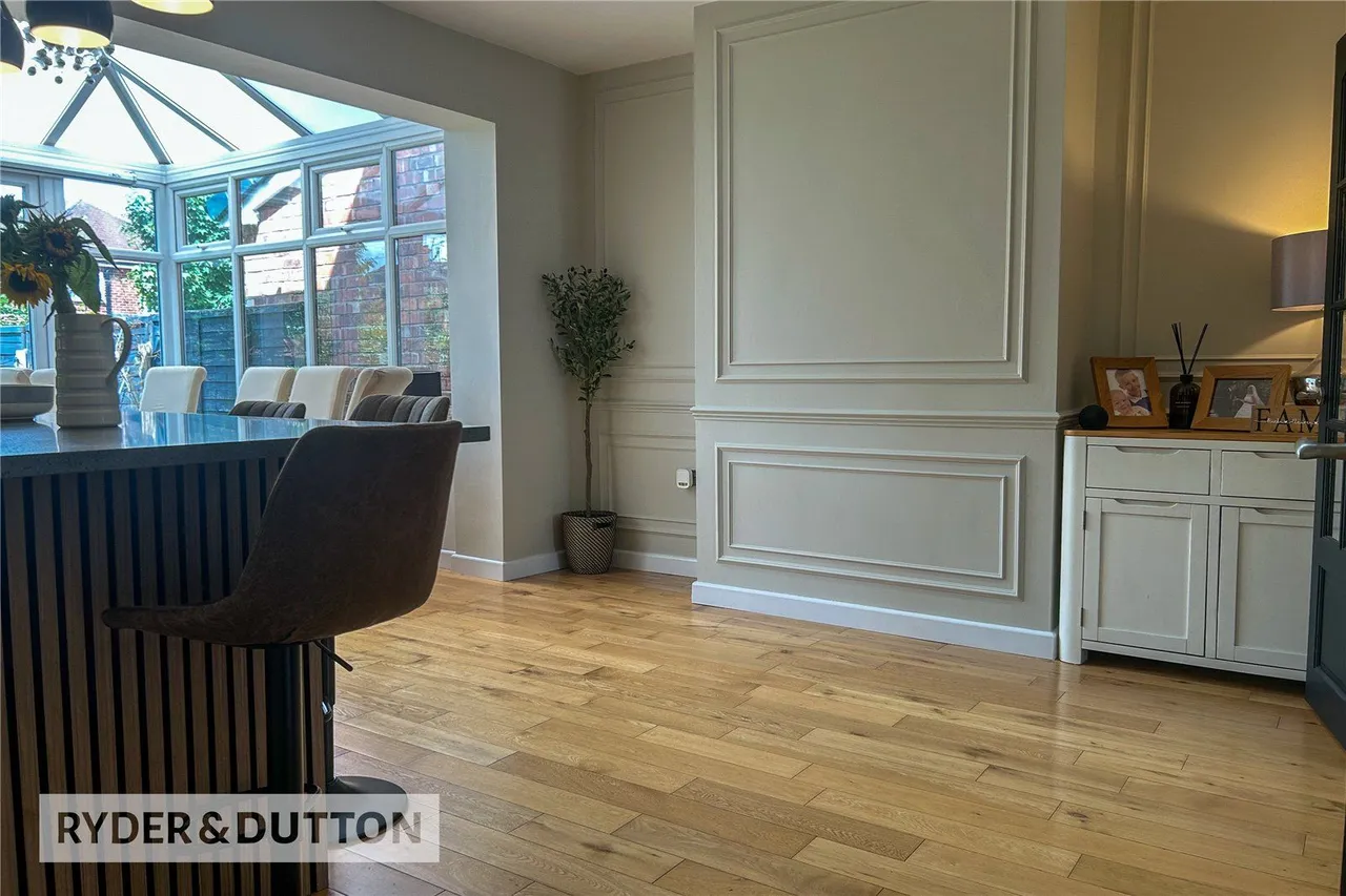 Meadway, Chadderton, OL9, photo 9