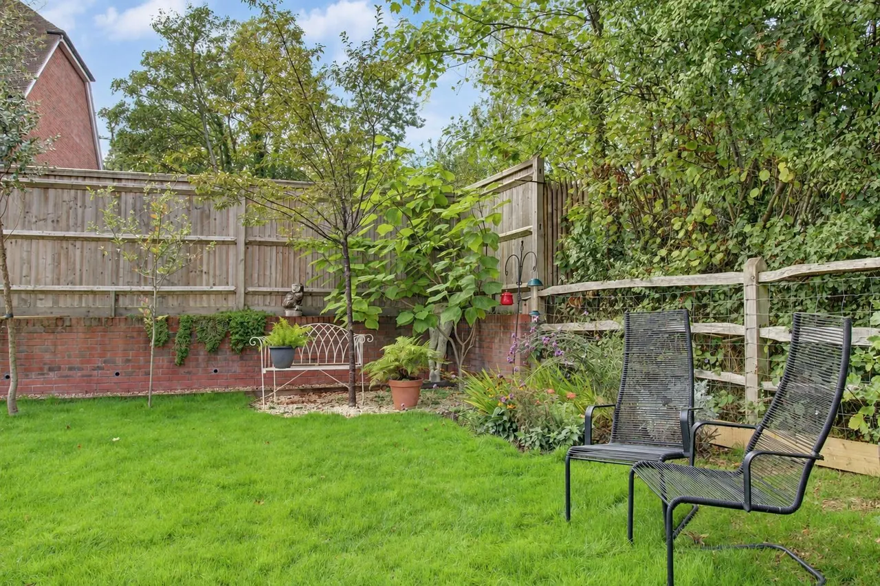 Barnfield, Haywards Heath, RH17, photo 19