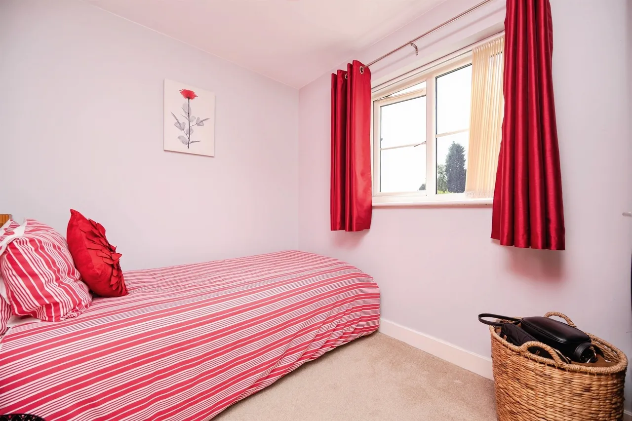 High Street, Kingswinford, DY6, photo 15