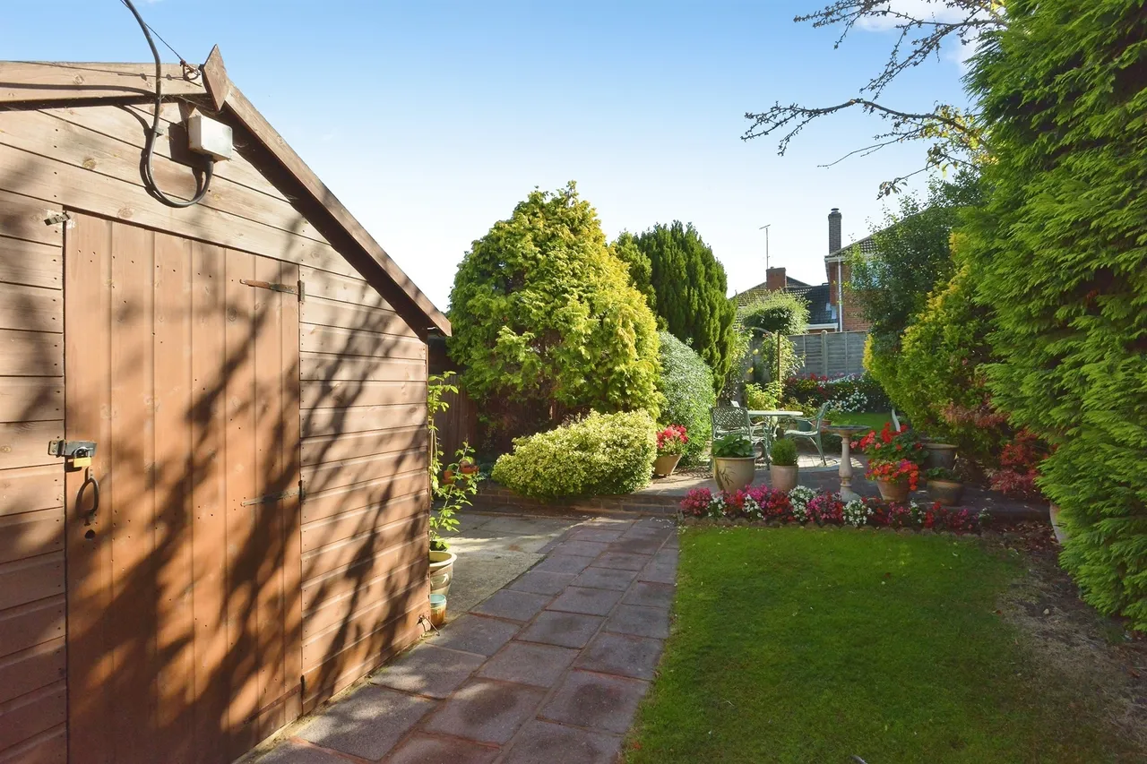 Green Way, Newton Longville, MK17, photo 16