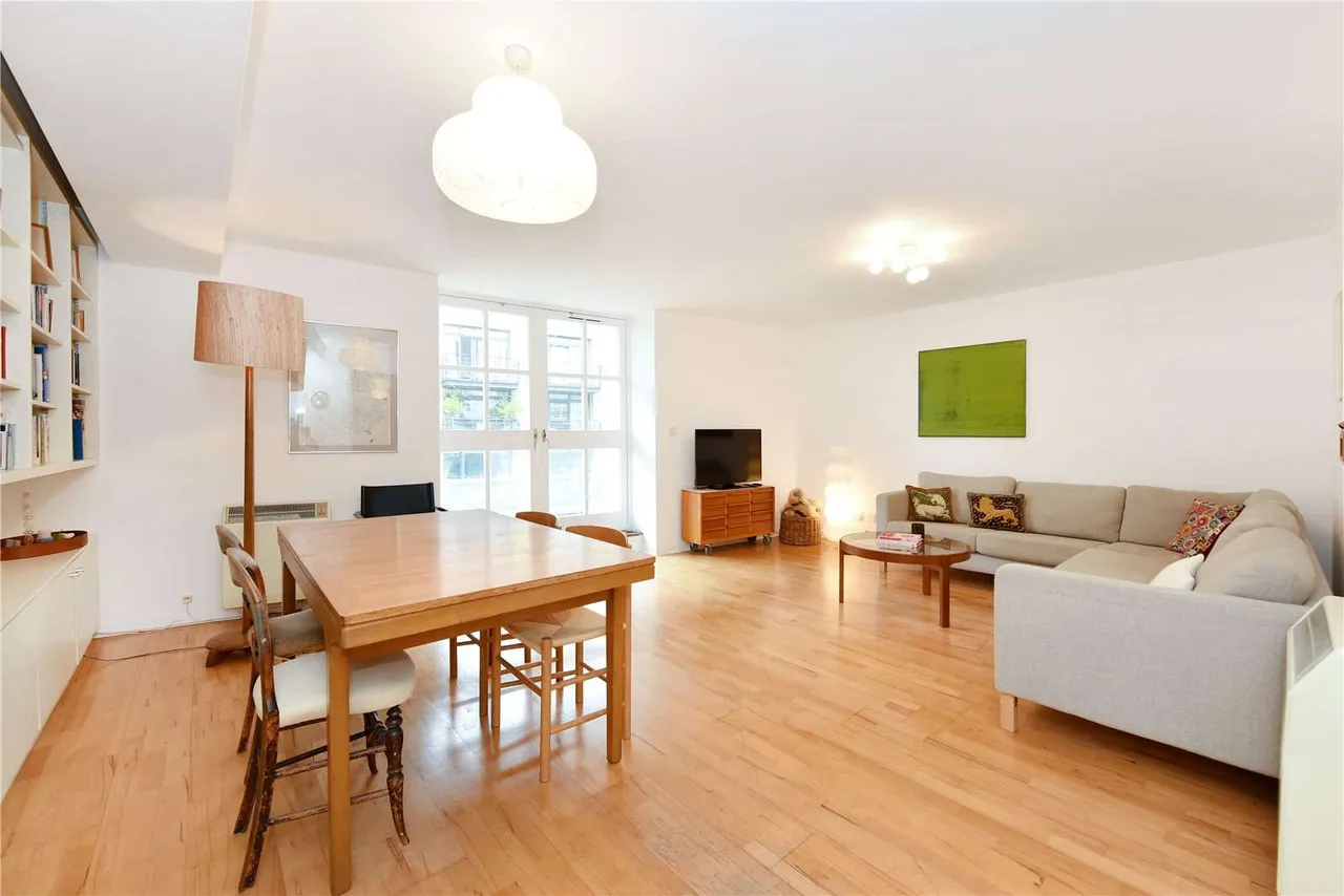 2 bed flat for sale — Jamestown Road, Camden, London, NW1 7BY