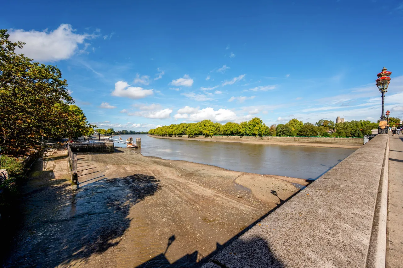 London, SW15, photo 9