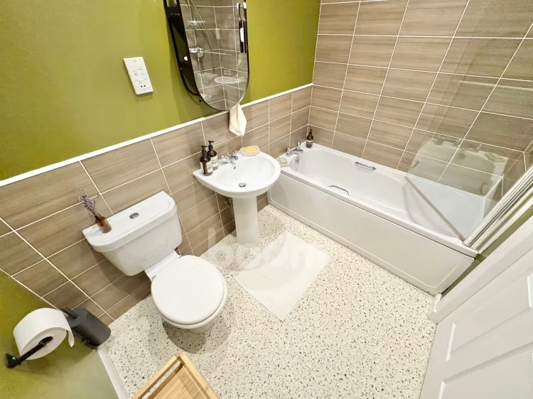 Belfast Quay, Irvine, KA12, photo 17