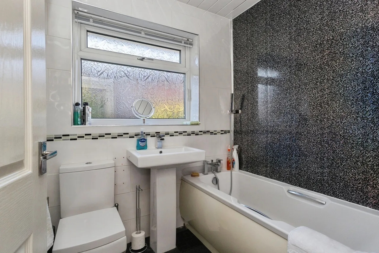 Ashbrook Close, Denton, Manchester, Greater Manchester, M34, photo 14