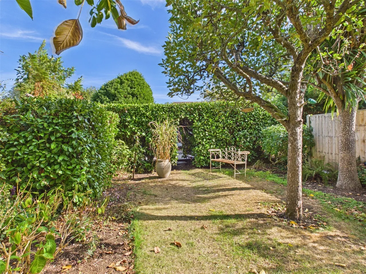 Percy Road, Hampton, TW12, photo 13