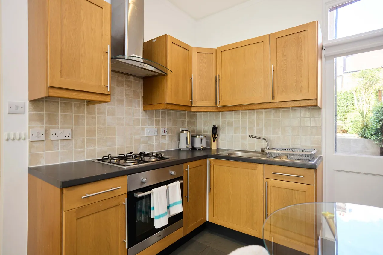 Barcombe Avenue, SW2, photo 4