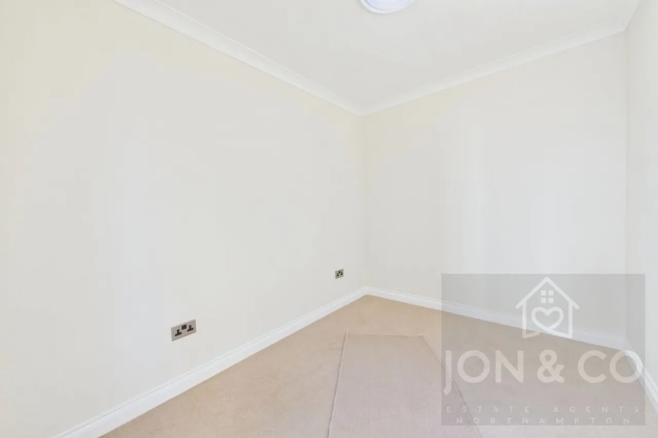 Longmynd Drive, Duston, NN5, photo 9