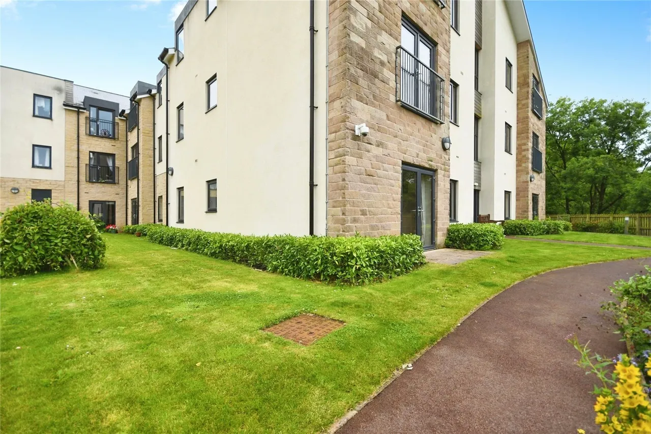 Brown Edge Road, Buxton, Derbyshire, SK17, photo 10