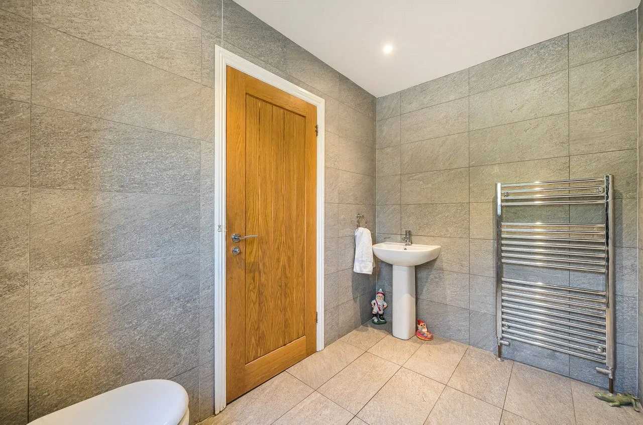 Mill Lane, Sherfield English, Romsey, Hampshire, SO51, photo 10