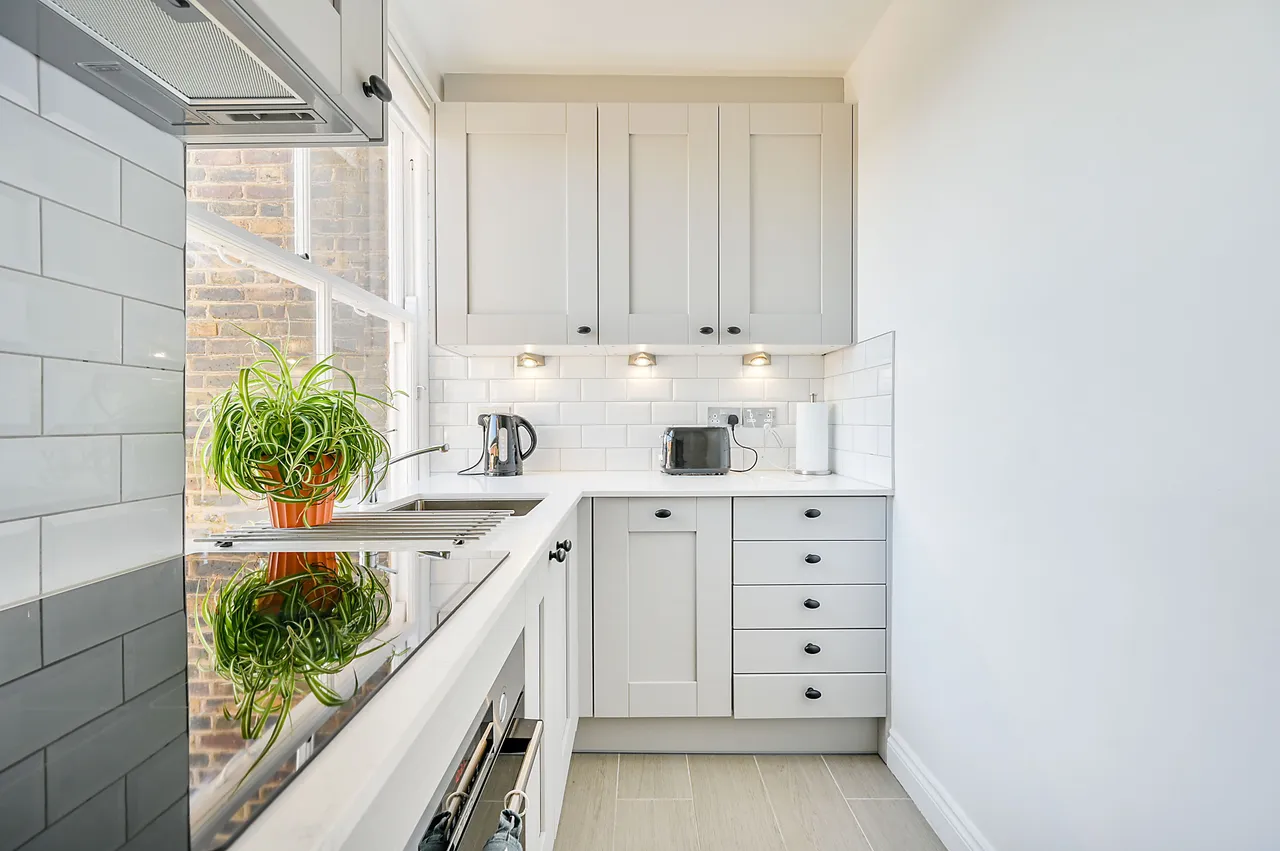 89D Bolingbroke Road, London, photo 10