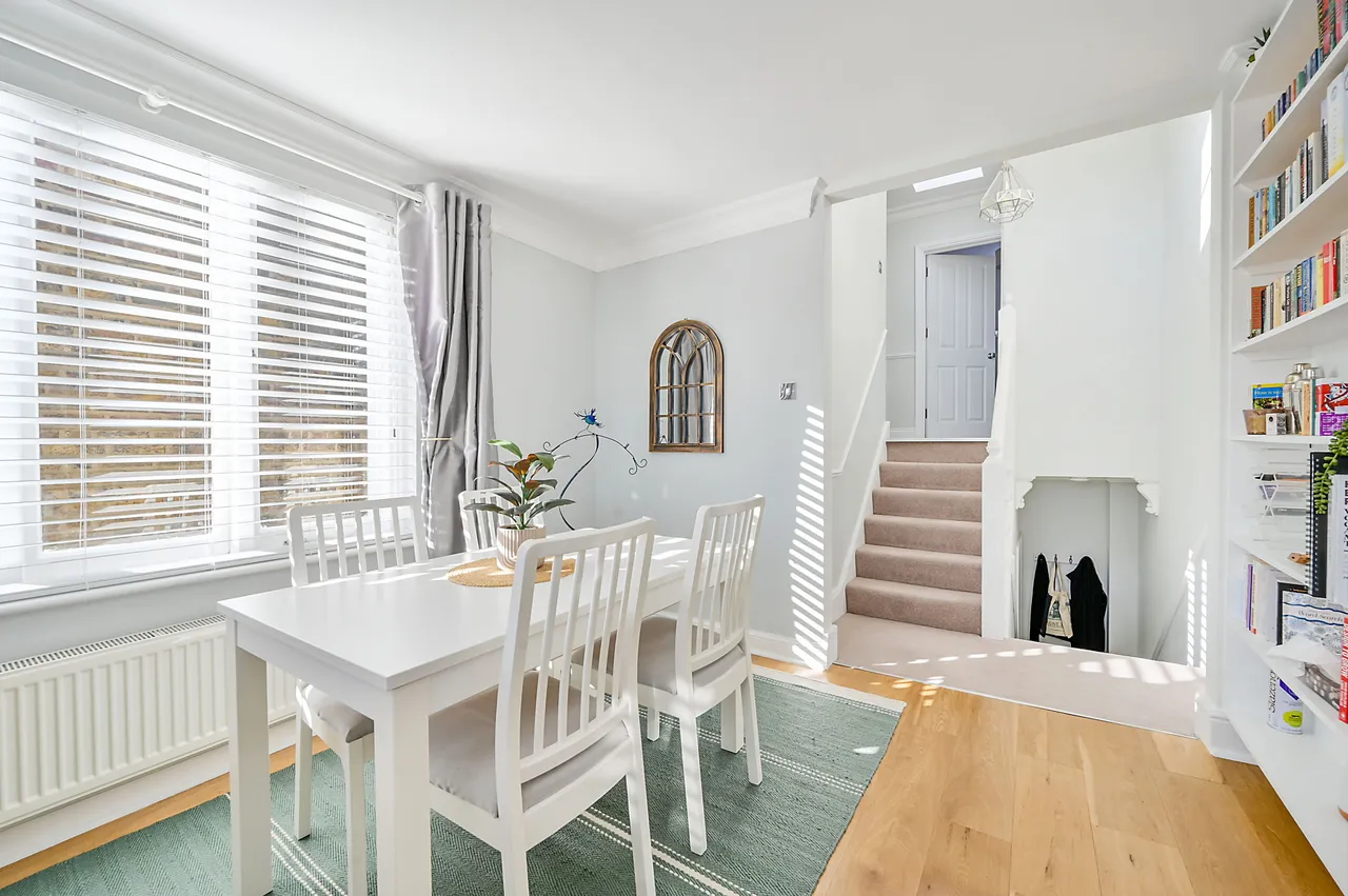 89D Bolingbroke Road, London, photo 3