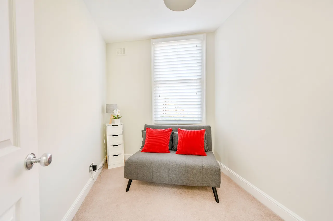 89D Bolingbroke Road, London, photo 6