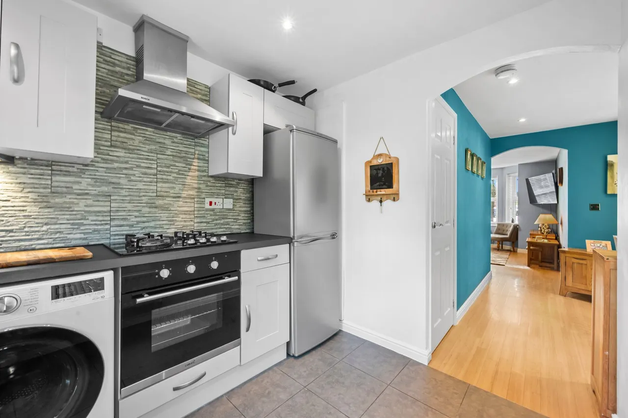 Flat 1, Pembroke Apartments Templeton Drive, Warrington, Fearnhead, WA2 0WW, photo 10