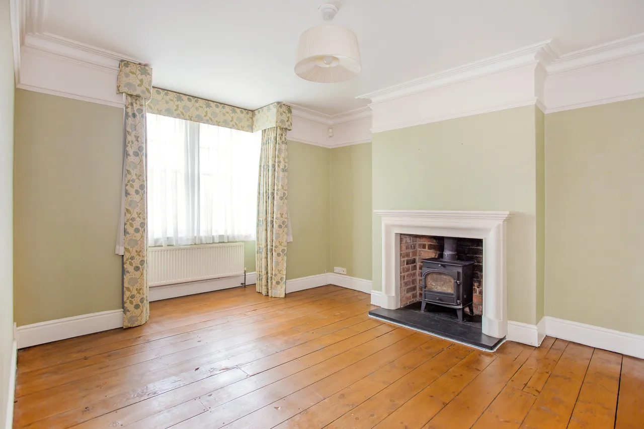 George Lane, Marlborough, SN8, photo 10