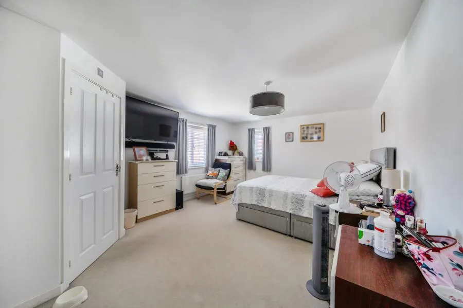 Redcar Road, Bicester, OX26, photo 12