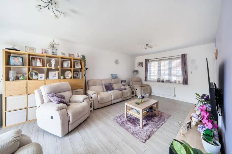 Redcar Road, Bicester, OX26, photo 3