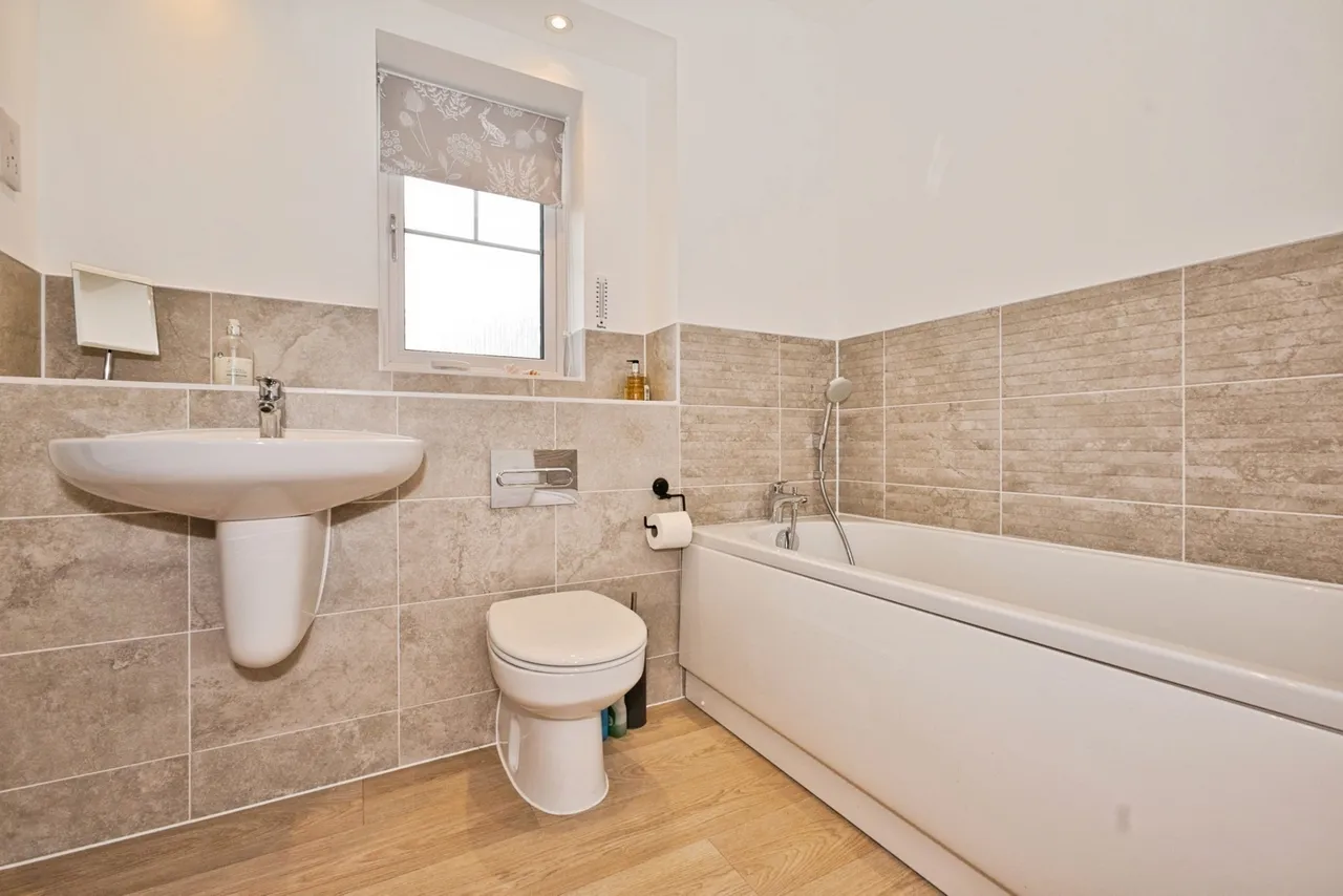 Angels Way, Milborne Port, DT9, photo 21