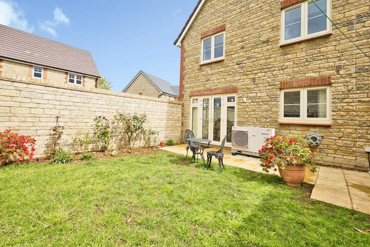 Angels Way, Milborne Port, DT9, photo 23