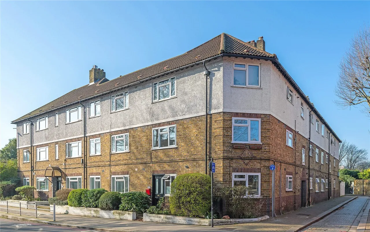 Latchmere Road, Battersea, SW11, photo 4