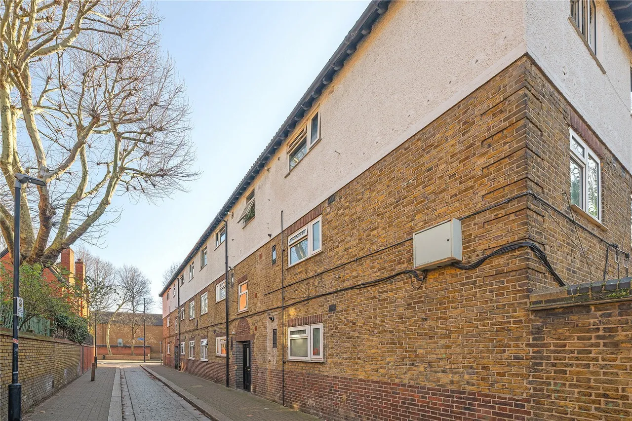 Latchmere Road, Battersea, SW11, photo 7